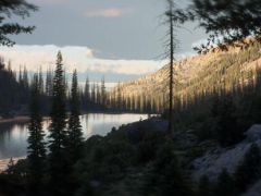 UE写实超大面积自然山水树木岩石场景模型资源包Colorado Nature